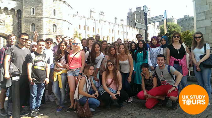 Student tour to Windsor